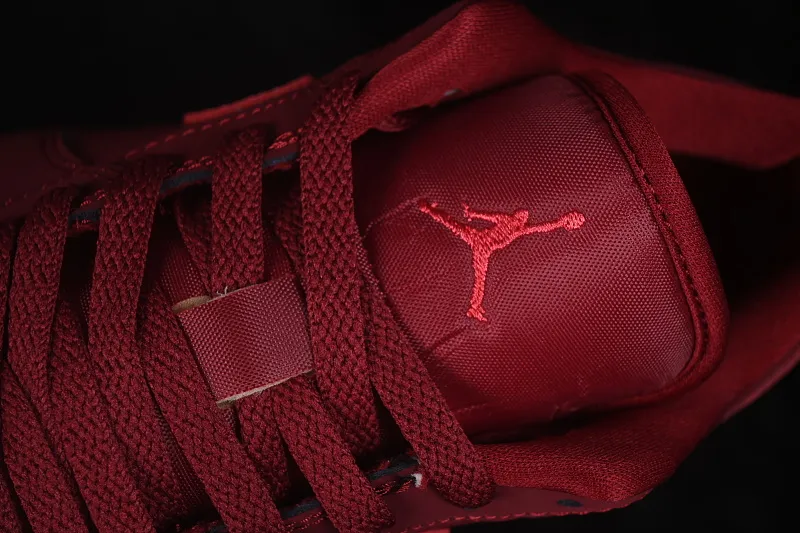 All categories Air Jordan Jordan series basketball shoes Air Jordan 1 Low G version pure original Air Jordan 1 Low AJ1 Joe 1 raw rubber wine red low-top retro culture basketball shoes IB7012-600